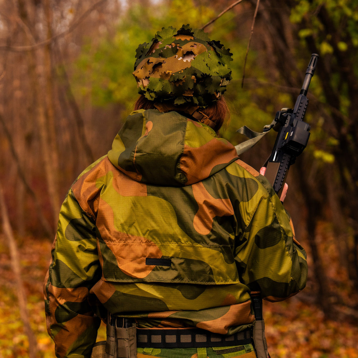 QILO x AP Retro Windbreaker in Norwegian Woodland
