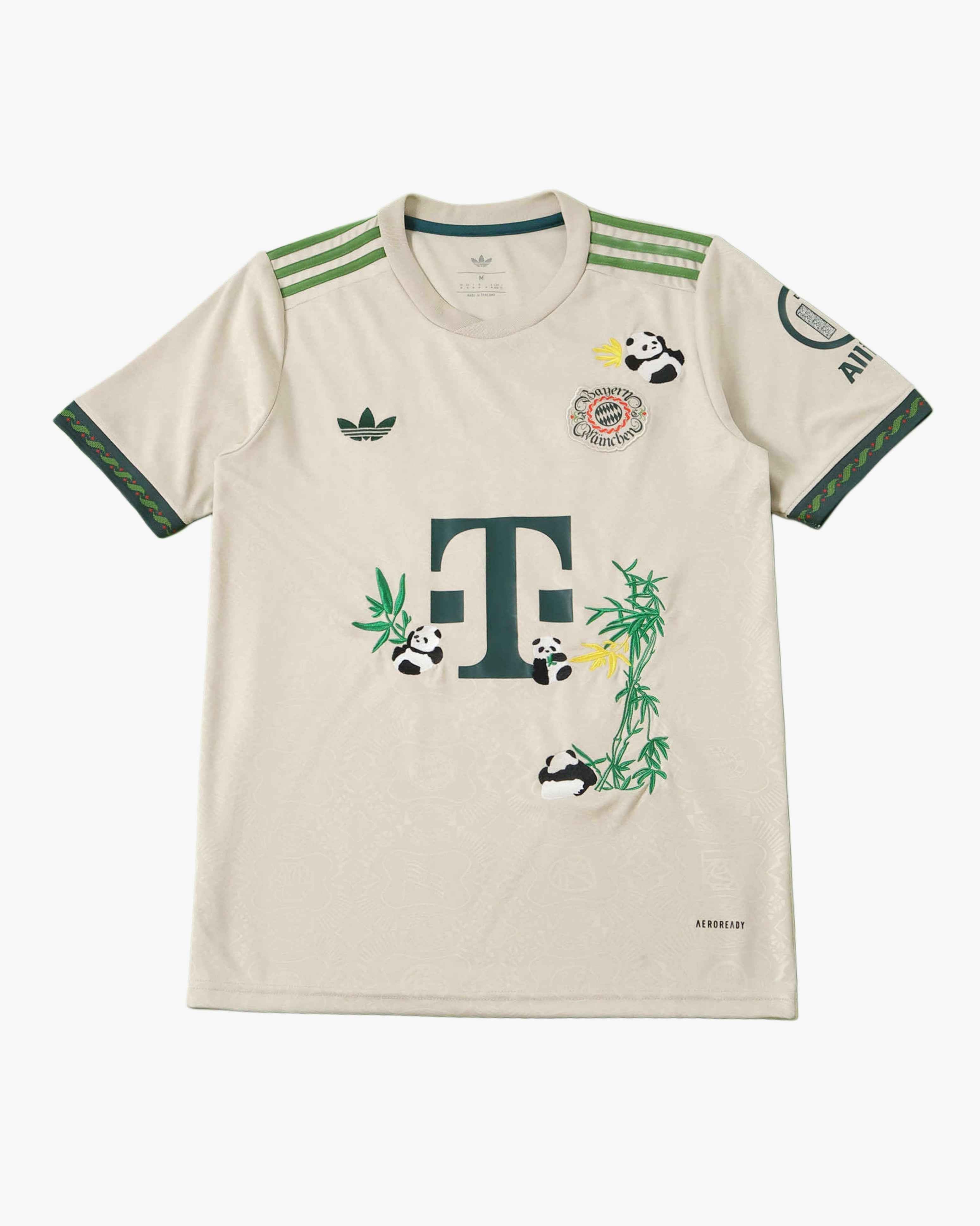 BAYERN MUNICH x EMBROIDERED PREMIUM KIT